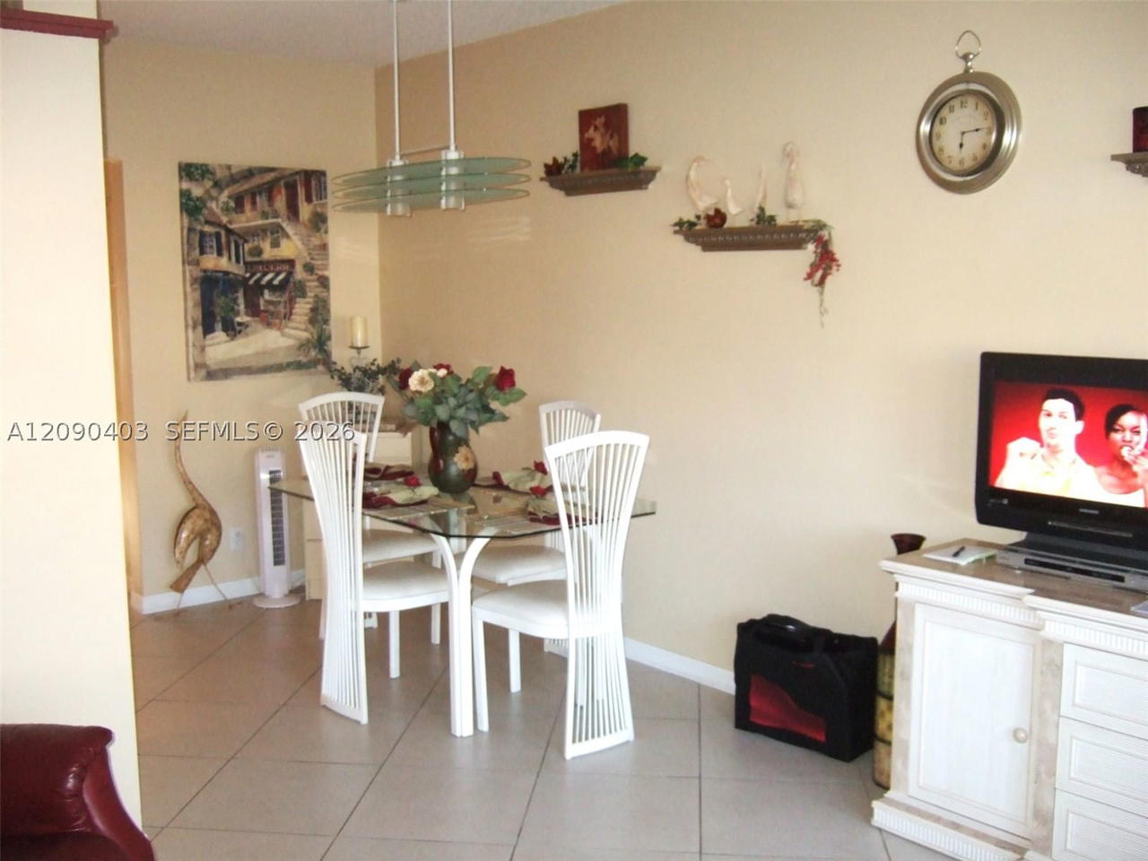 Real estate property located at 920 11th Ave #9D, Broward, Rolen Lake Gardens Co-op, Hallandale Beach, FL
