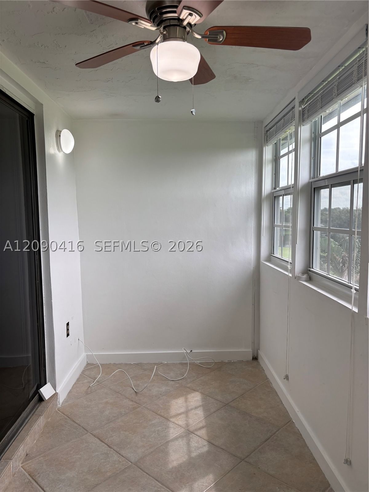 Real estate property located at 2500 81st Ave #403, Broward, Arrowhead Condo No V, Davie, FL