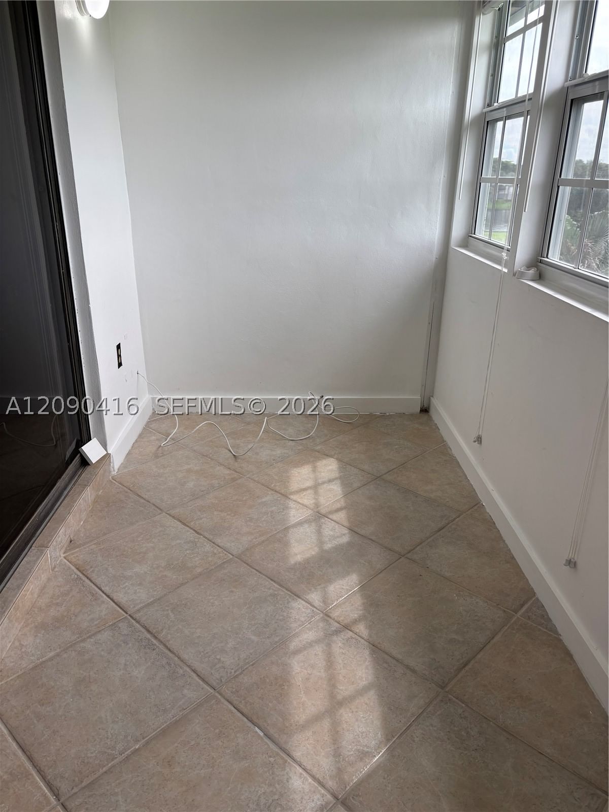 Real estate property located at 2500 81st Ave #403, Broward, Arrowhead Condo No V, Davie, FL