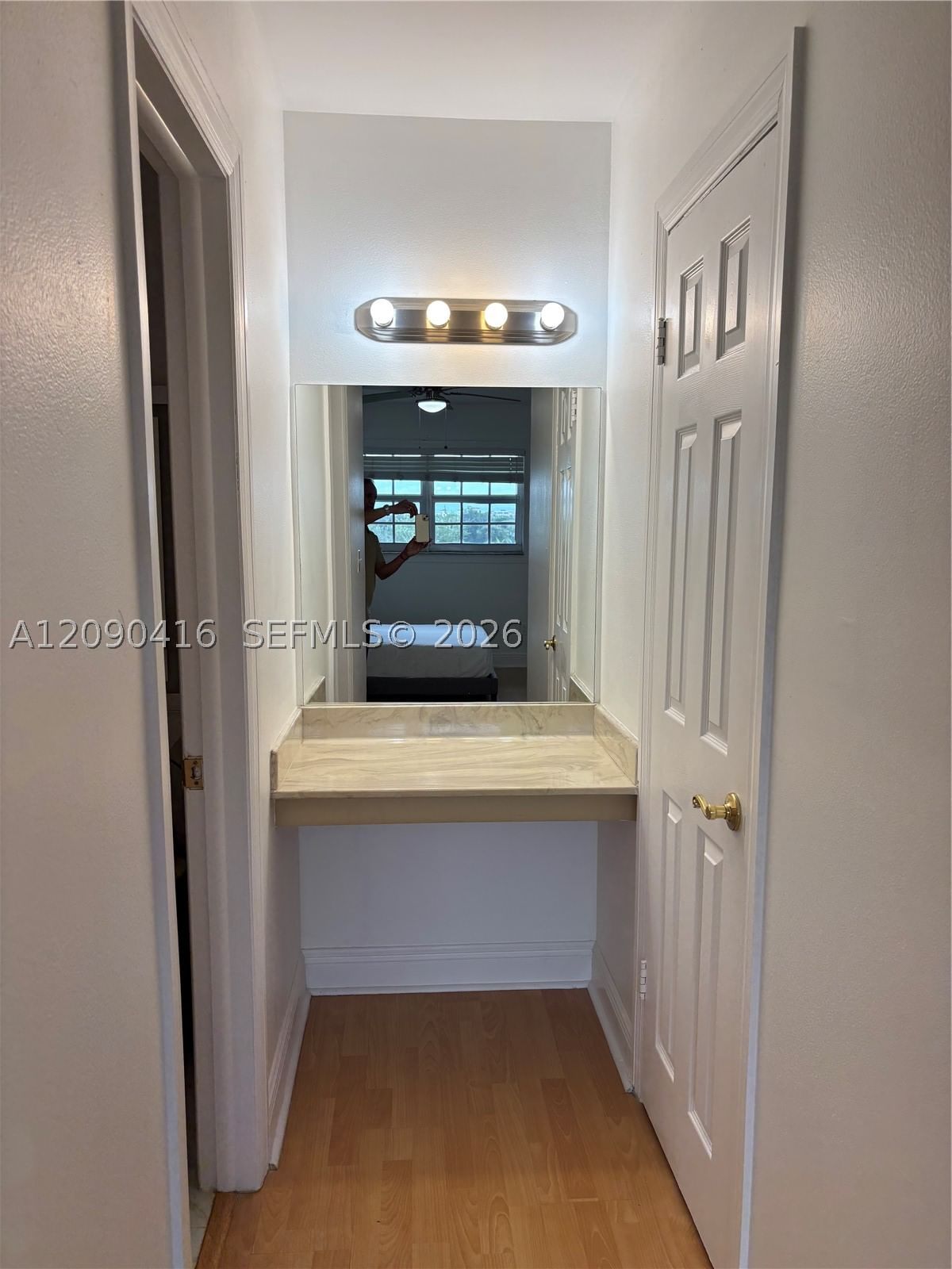 Real estate property located at 2500 81st Ave #403, Broward, Arrowhead Condo No V, Davie, FL