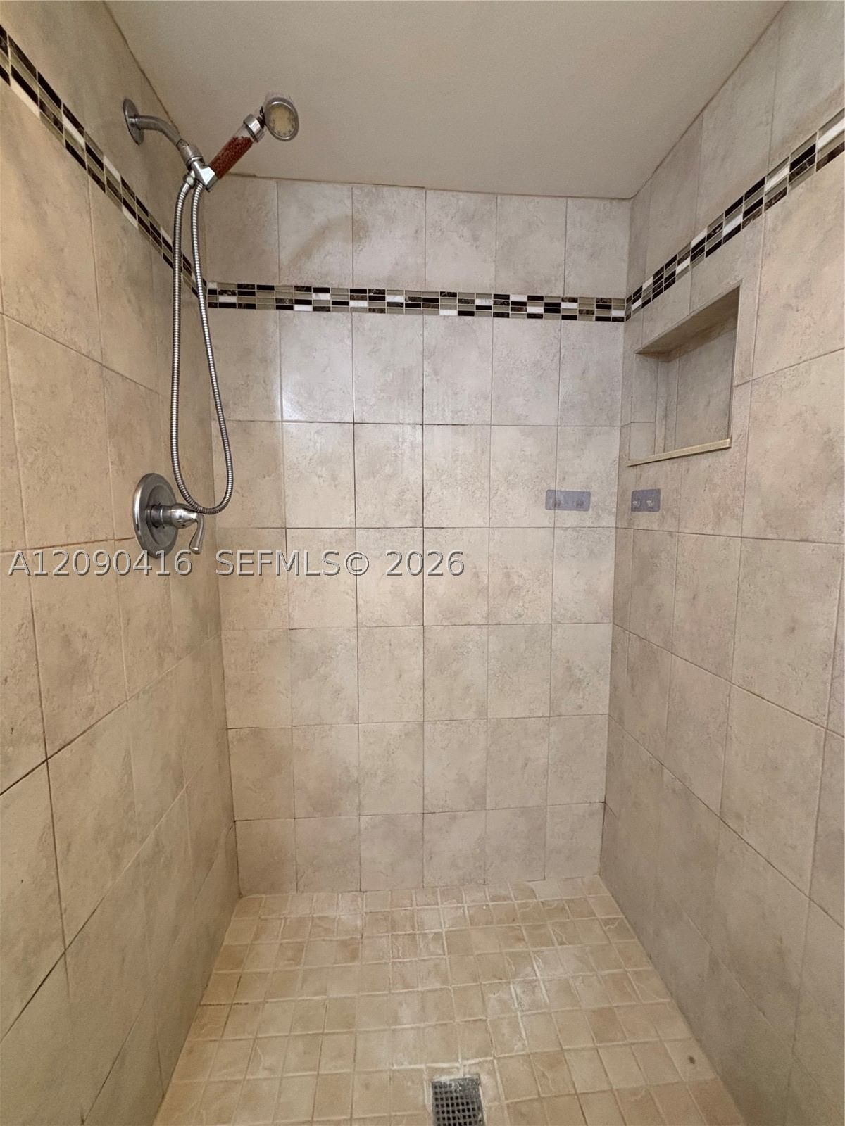 Real estate property located at 2500 81st Ave #403, Broward, Arrowhead Condo No V, Davie, FL