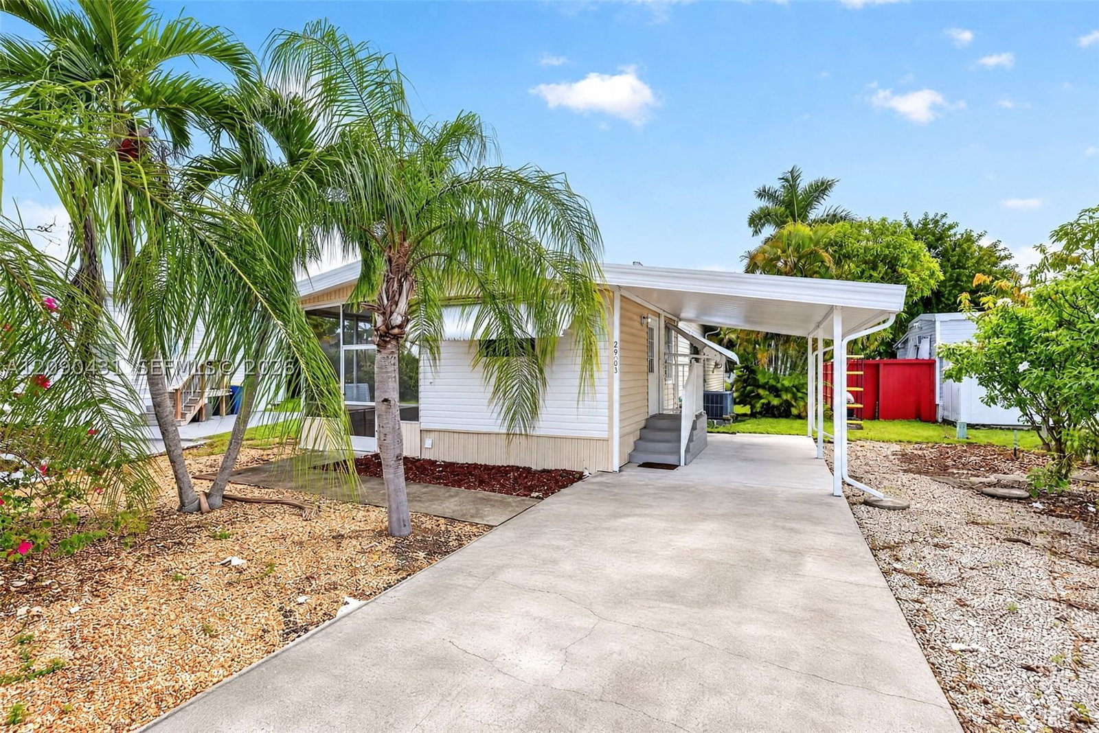 Real estate property located at 2903 Harbor Ln, Broward, Ravenswood Estates & Mari, Dania Beach, FL
