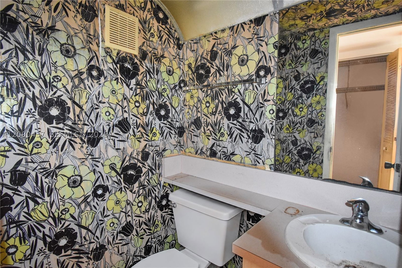 Real estate property located at 167 Oakridge L #167, Broward, Oakridge L Condo, Deerfield Beach, FL