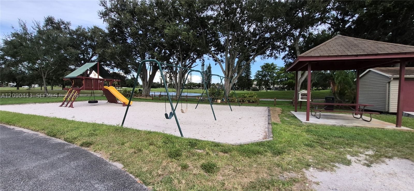 Real estate property located at 1441 Fairway Rd, Broward, Everglades Sugar & Land C, Pembroke Pines, FL