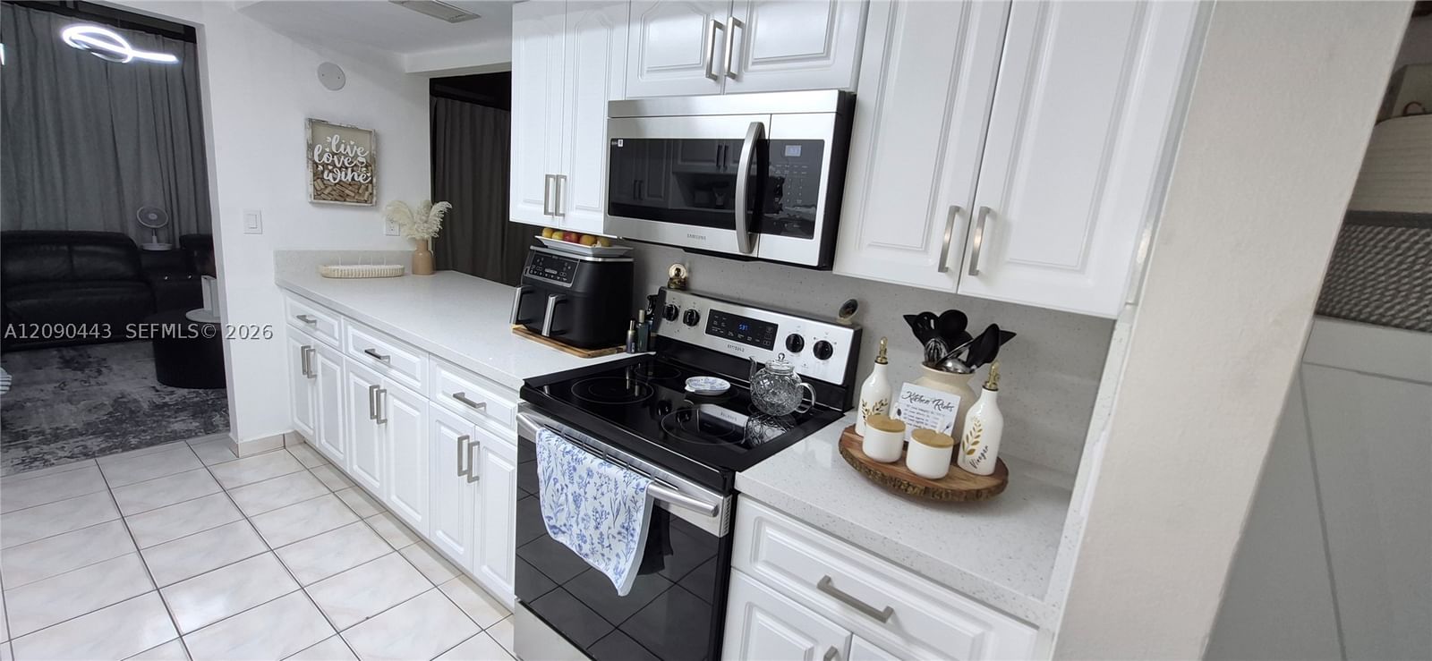 Real estate property located at 1441 Fairway Rd, Broward, Everglades Sugar & Land C, Pembroke Pines, FL
