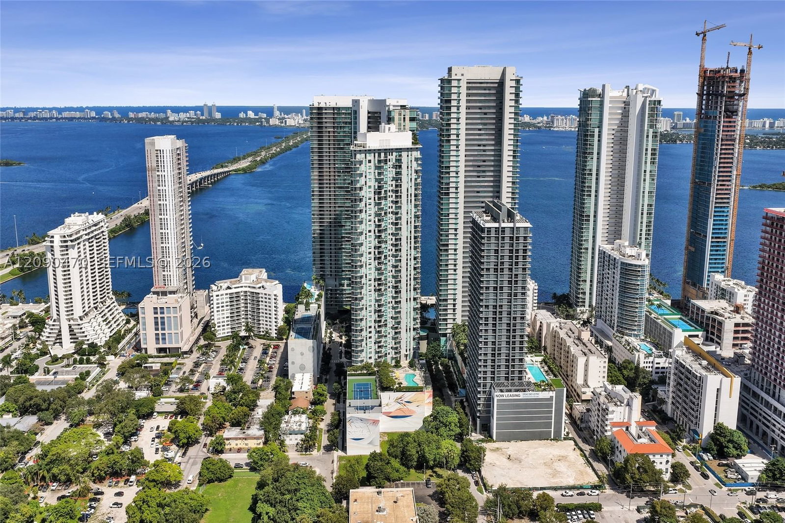 Real estate property located at 501 31st St #2808, Miami-dade, Paraiso Bayviews Condo, Miami, FL