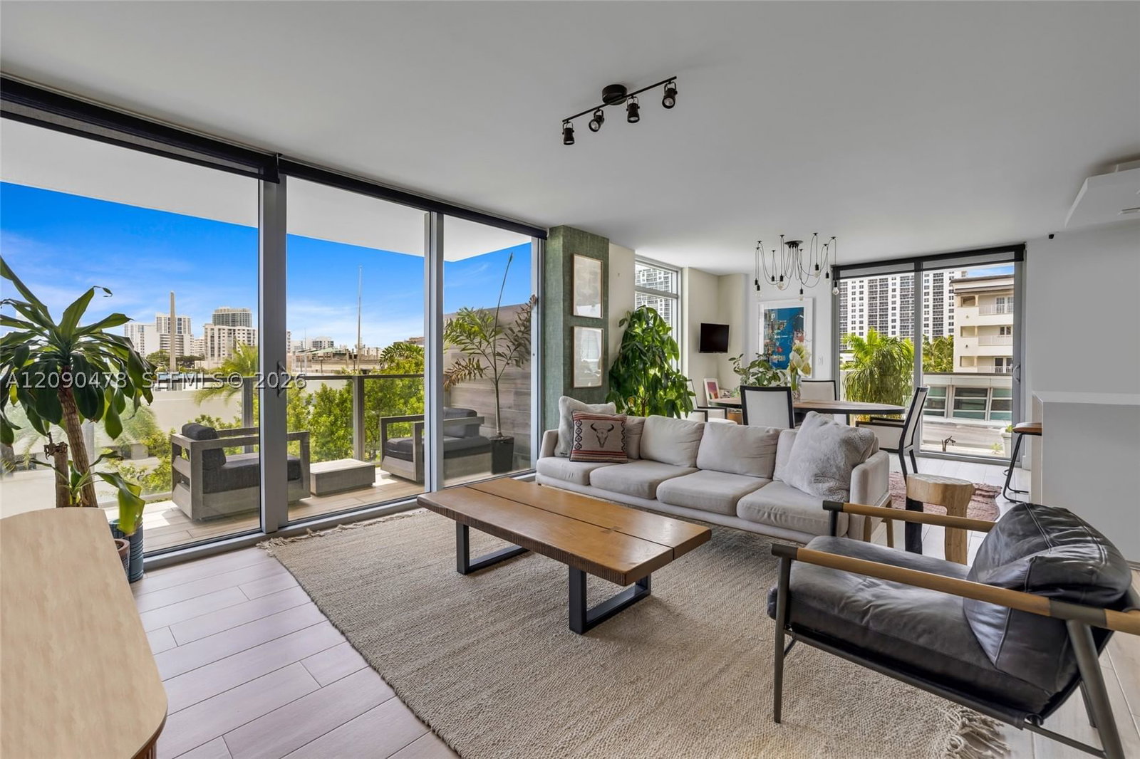 Real estate property located at 1201 20th St #414, Miami-dade, Island View Addn, Miami Beach, FL