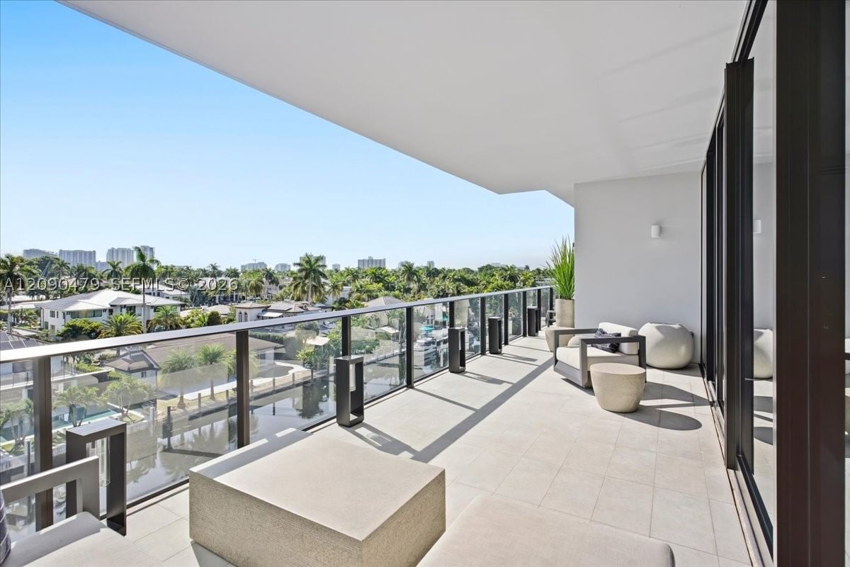 Real estate property located at 160 Isle Of Venice Dr. PH3, Broward, Isle Of Venice, Fort Lauderdale, FL