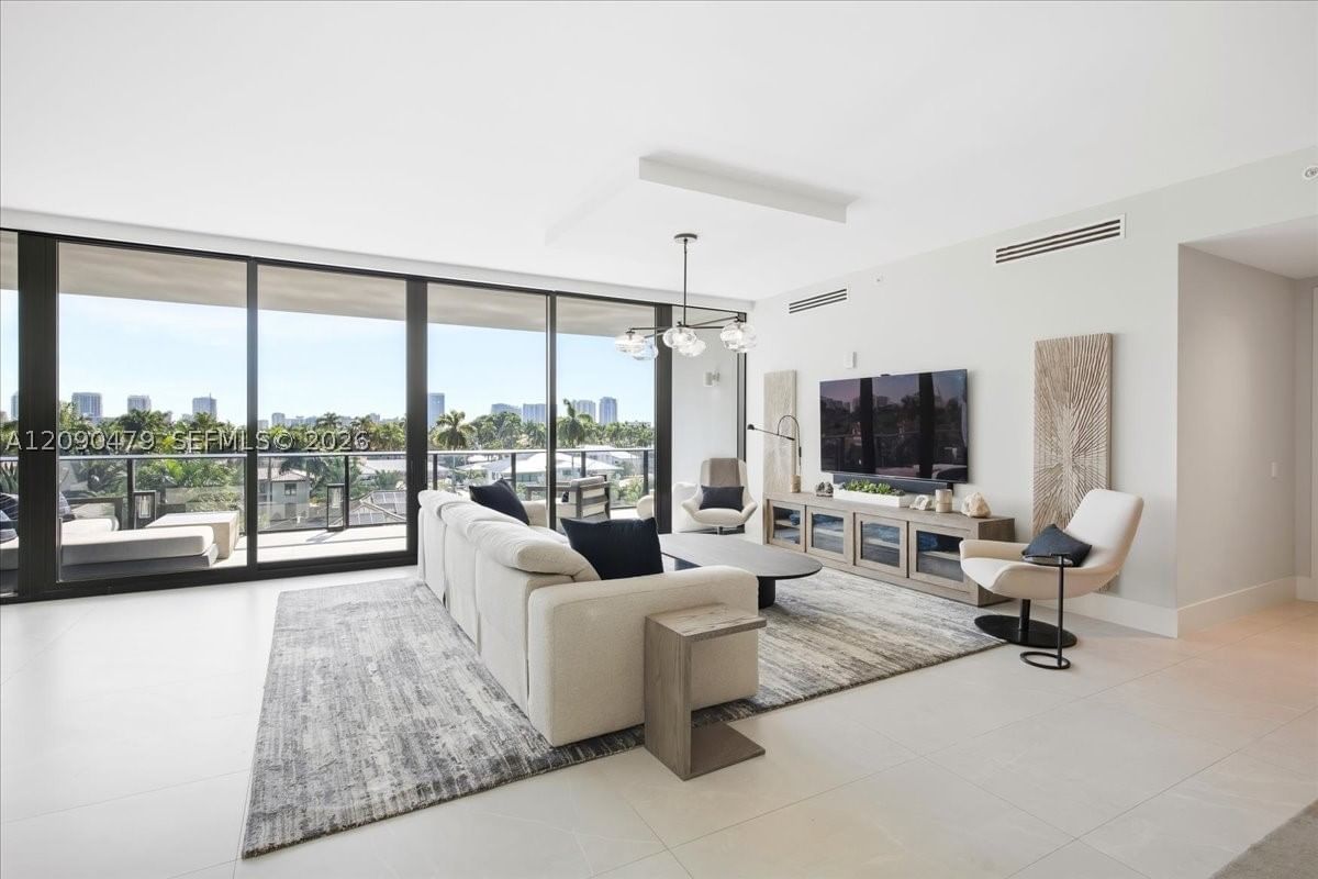 Real estate property located at 160 Isle Of Venice Dr. PH3, Broward, Isle Of Venice, Fort Lauderdale, FL