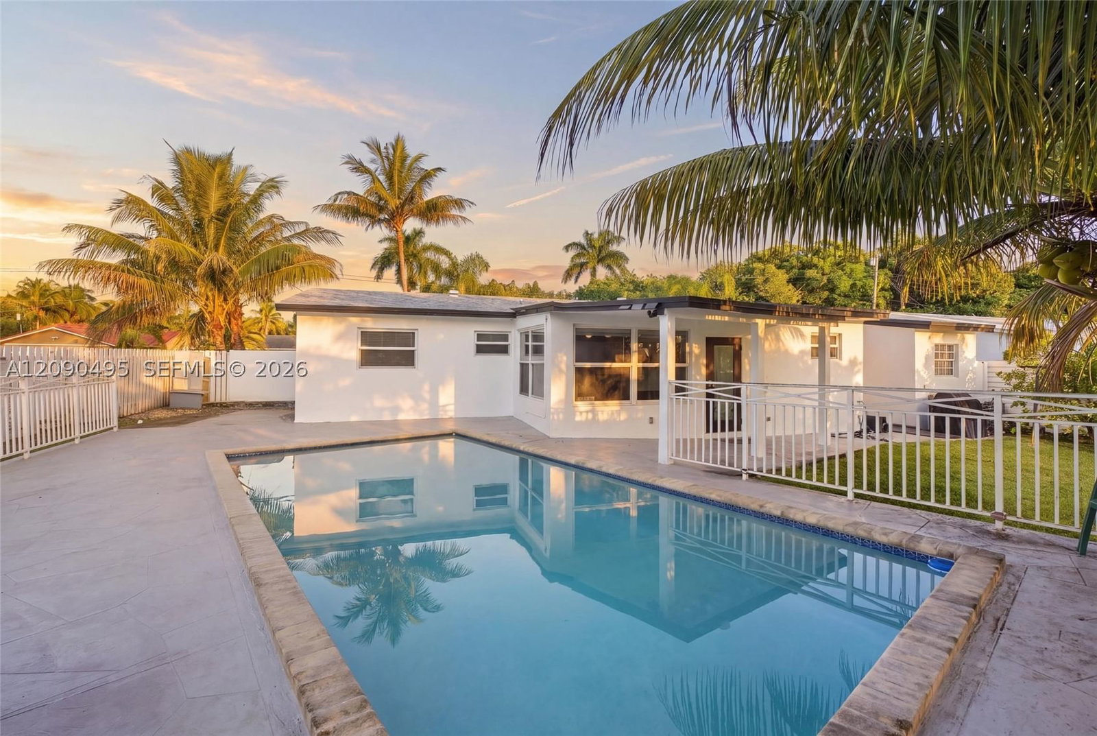 Real estate property located at 4540 28th Ter, Broward, Avon Heights, Dania Beach, FL