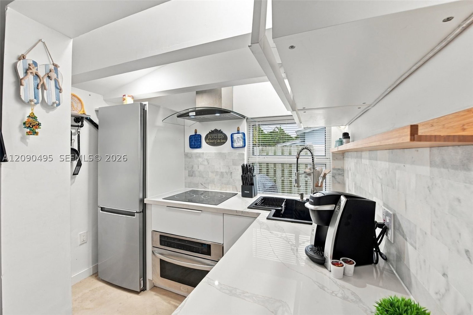 Real estate property located at 4540 28th Ter, Broward, Avon Heights, Dania Beach, FL