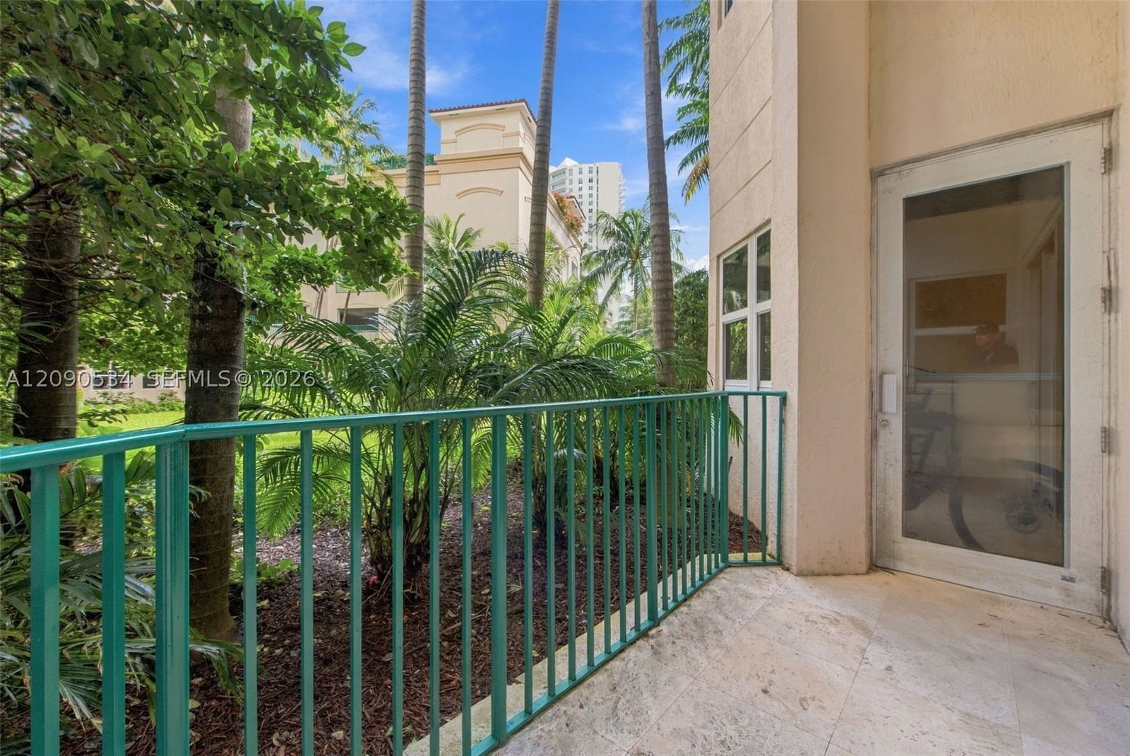 Real estate property located at 19900 Country Club Dr #116, Miami-dade, Turnberry Village So Towe, Aventura, FL
