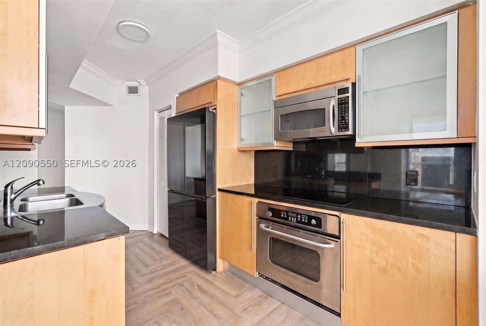 Real estate property located at 6365 Collins Ave #1103, Miami-dade, Akoya Condo, Miami Beach, FL