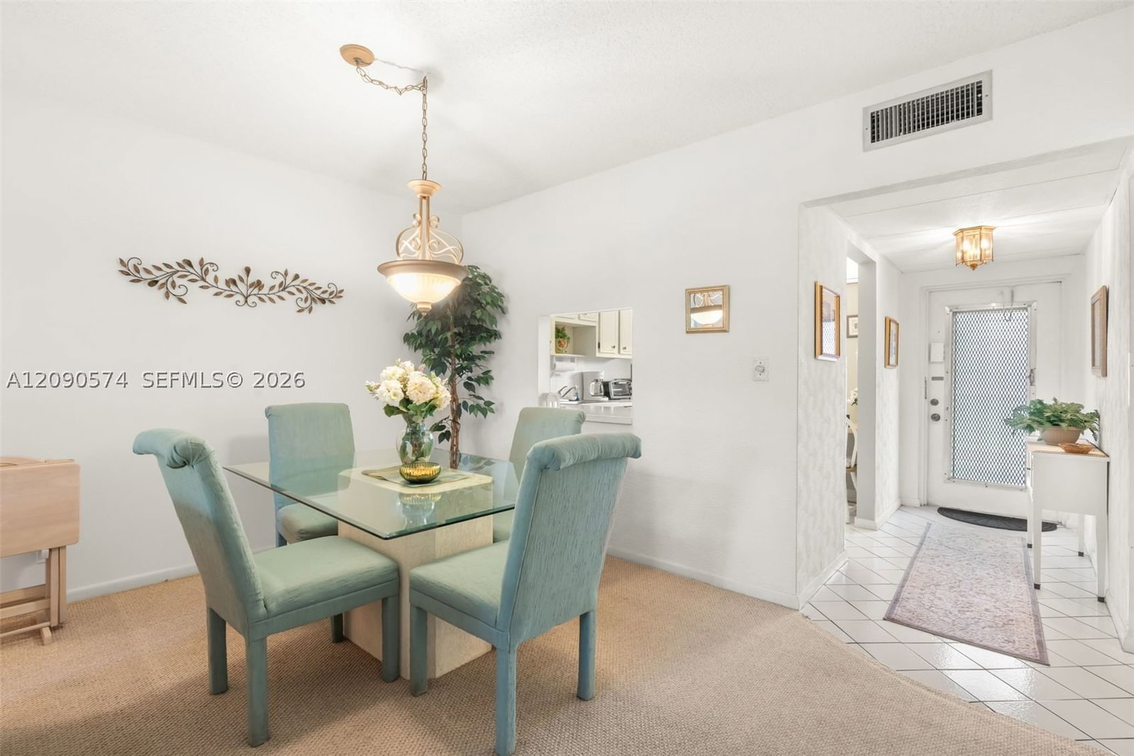Real estate property located at 1040 Country Club Dr #208, Broward, Oriole Golf & Tennis Club, Margate, FL
