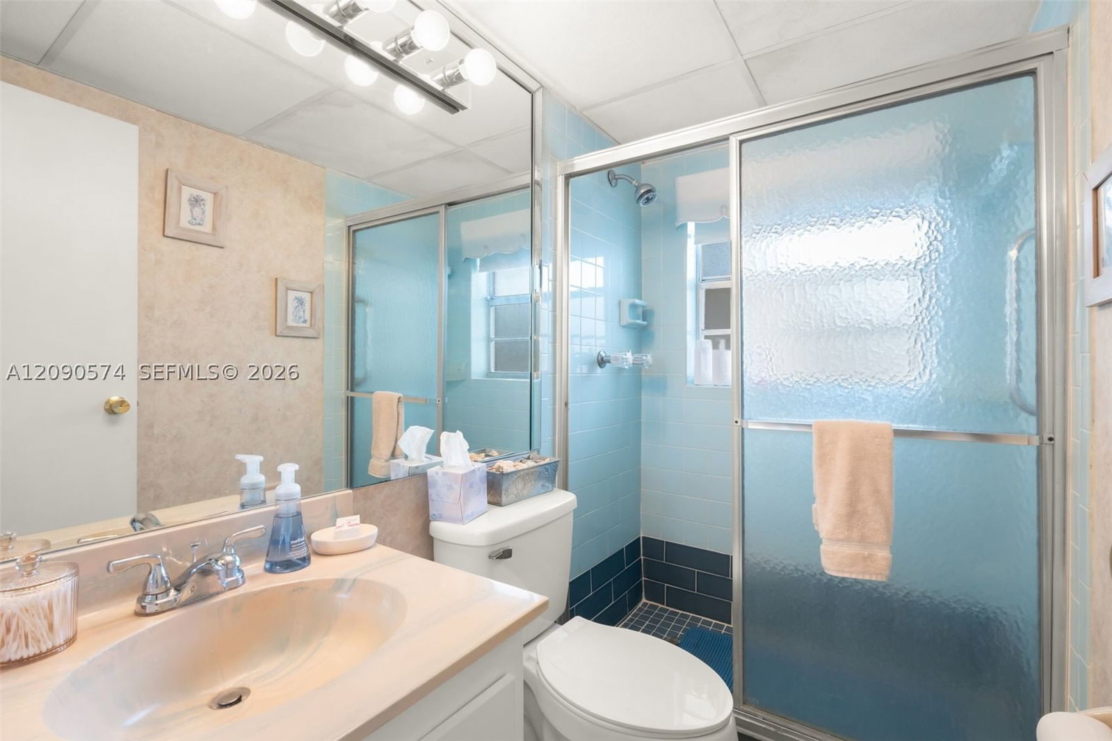Real estate property located at 1040 Country Club Dr #208, Broward, Oriole Golf & Tennis Club, Margate, FL