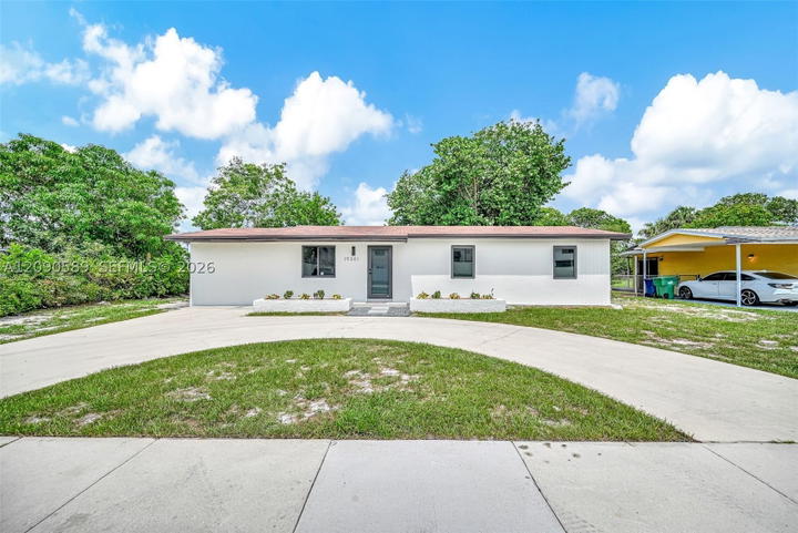 Real estate property located at 19301 52nd Ave, Miami-dade, Miami Gardens Manor Sec 5, Miami Gardens, FL