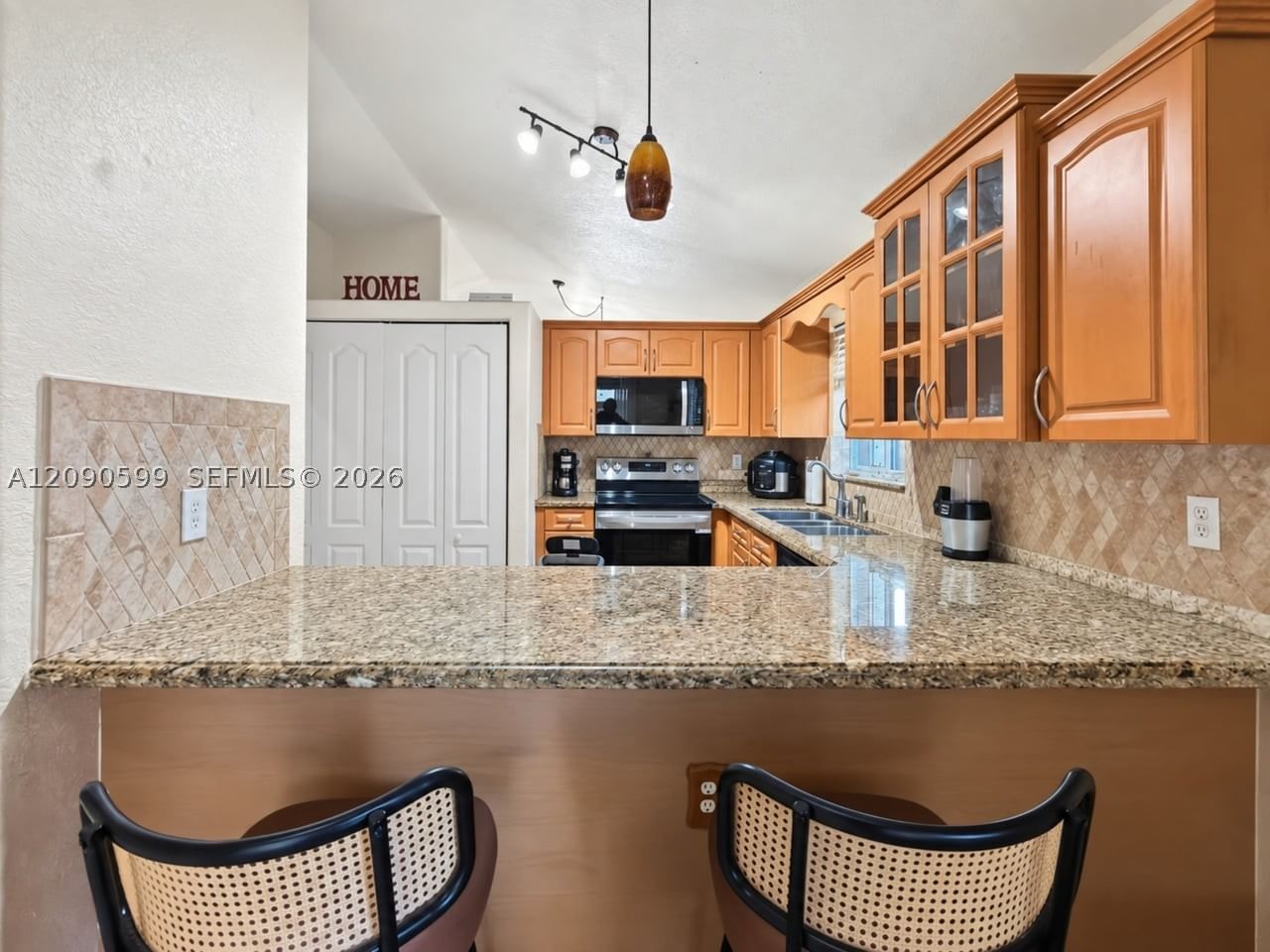 Real estate property located at 12711 99th Pl, Miami-dade, Golden Eagle Estates Sec, Hialeah Gardens, FL