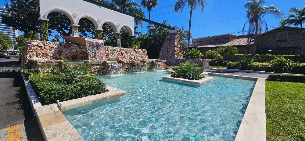 Real estate property located at 18041 Biscayne Blvd #203, Miami-dade, Del Prado Marina, Aventura, FL