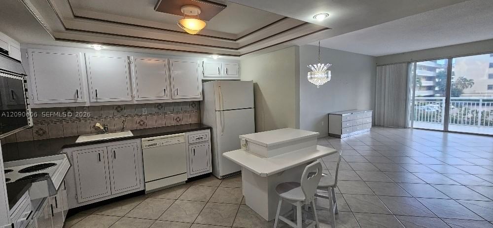 Real estate property located at 18041 Biscayne Blvd #203, Miami-dade, Del Prado Marina, Aventura, FL