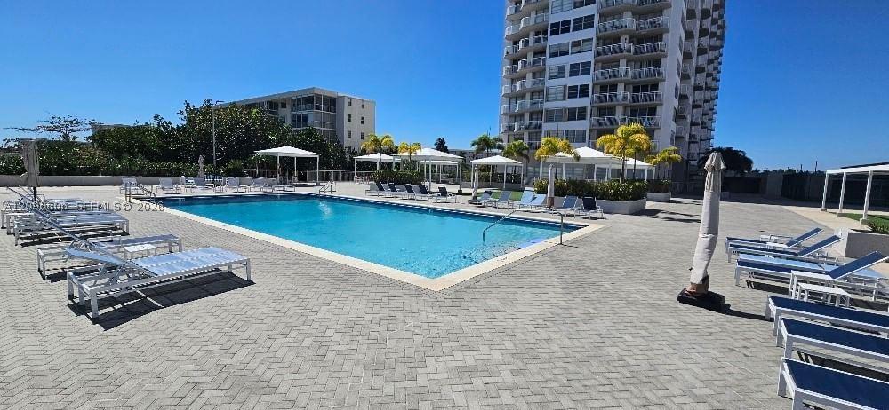Real estate property located at 18041 Biscayne Blvd #203, Miami-dade, Del Prado Marina, Aventura, FL