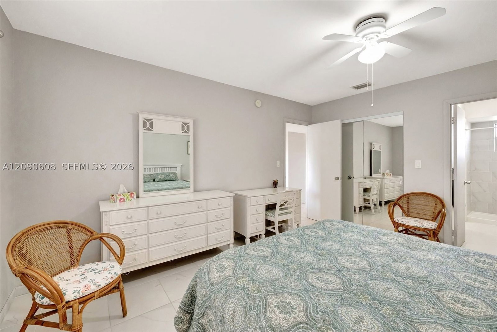Real estate property located at 5002 35th St #306, Broward, Usnee Gardens Condo, Lauderdale Lakes, FL