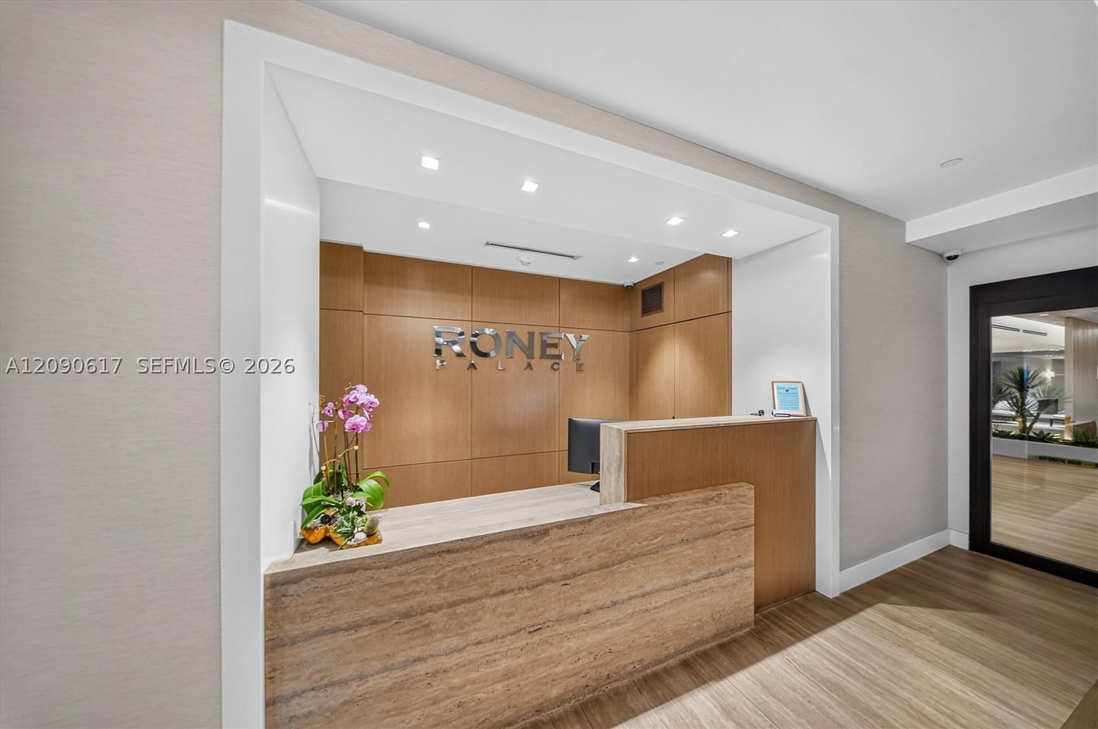 Real estate property located at 2301 Collins Ave #1420, Miami-dade, Roney Palace, Miami Beach, FL