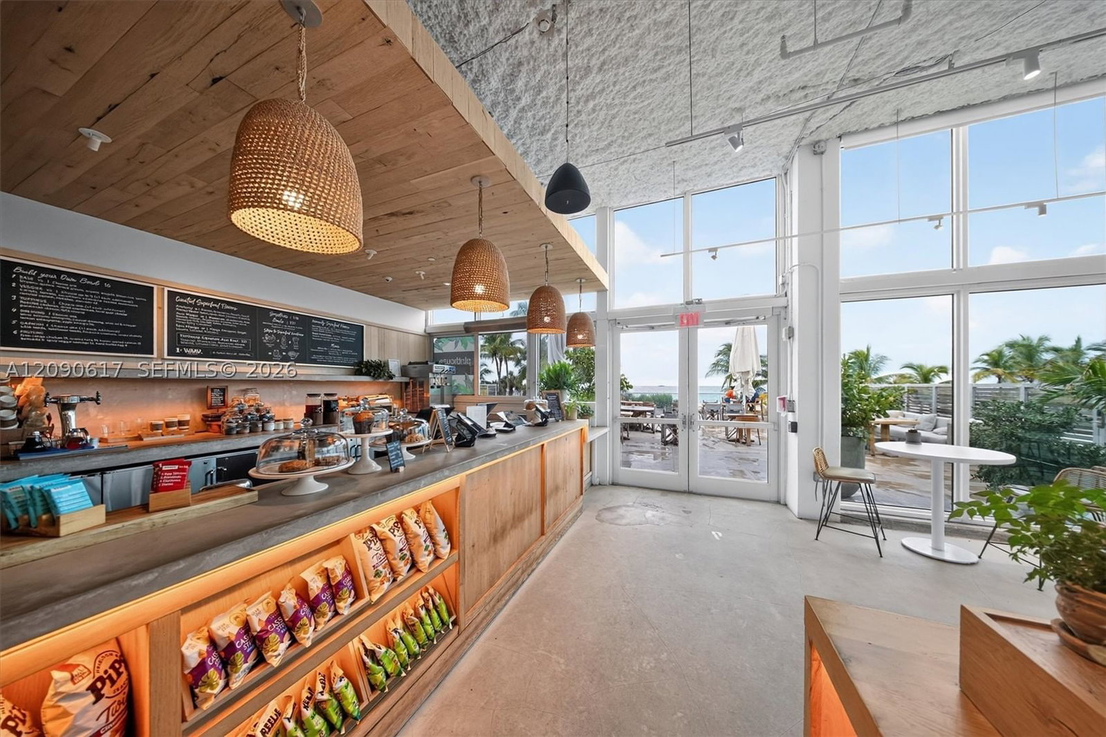 Real estate property located at 2301 Collins Ave #1420, Miami-dade, Roney Palace, Miami Beach, FL