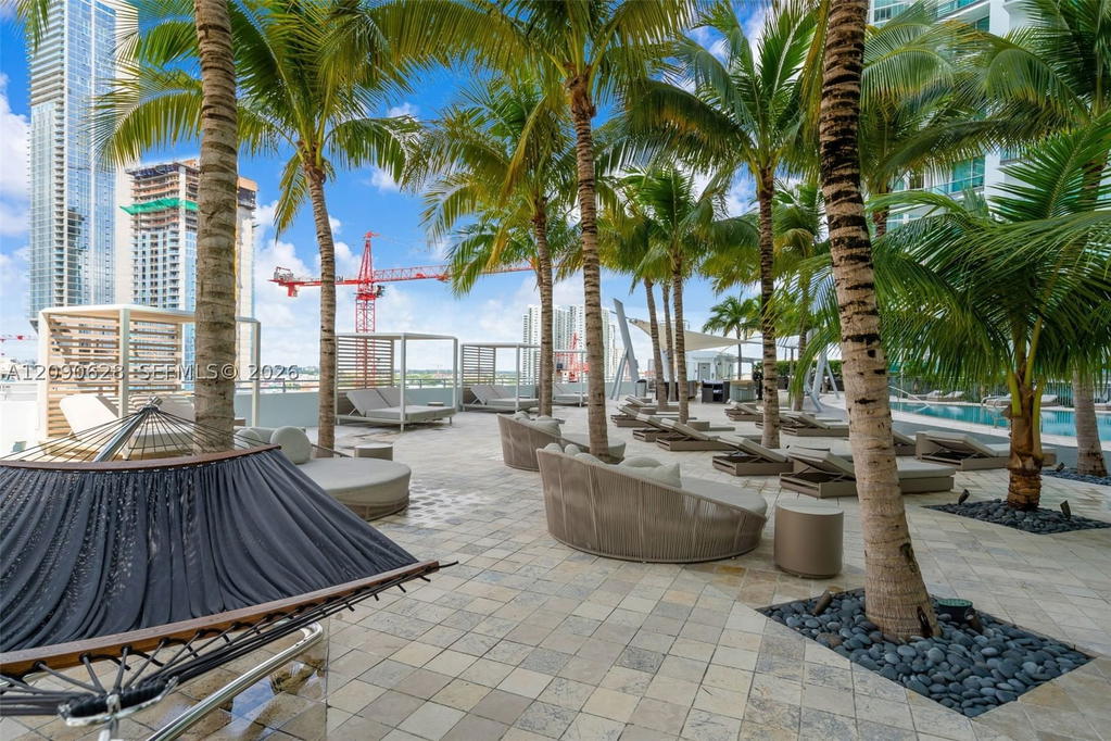 Real estate property located at 900 Biscayne Blvd #4412, Miami-dade, 900 Biscayne Bay Condo, Miami, FL