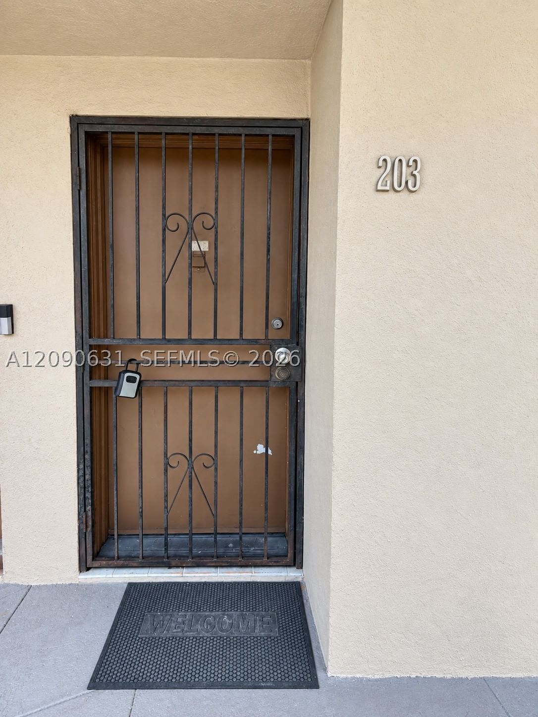 Real estate property located at 816 87th Ave #203, Miami-dade, Pinebark Condo No 1, Miami, FL
