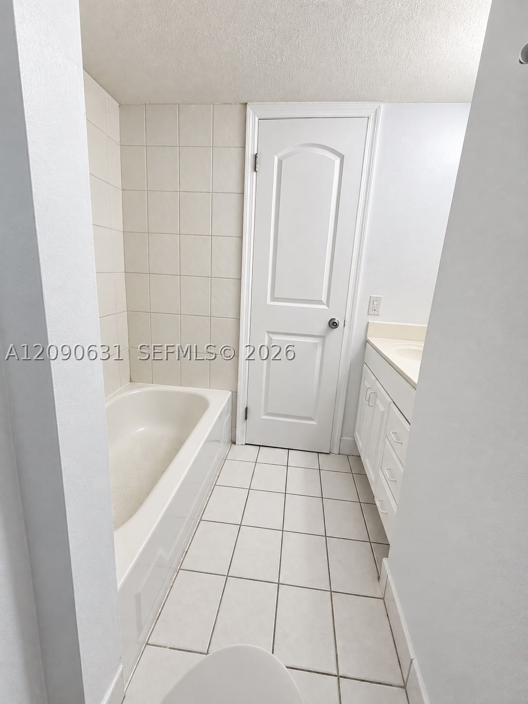 Real estate property located at 816 87th Ave #203, Miami-dade, Pinebark Condo No 1, Miami, FL