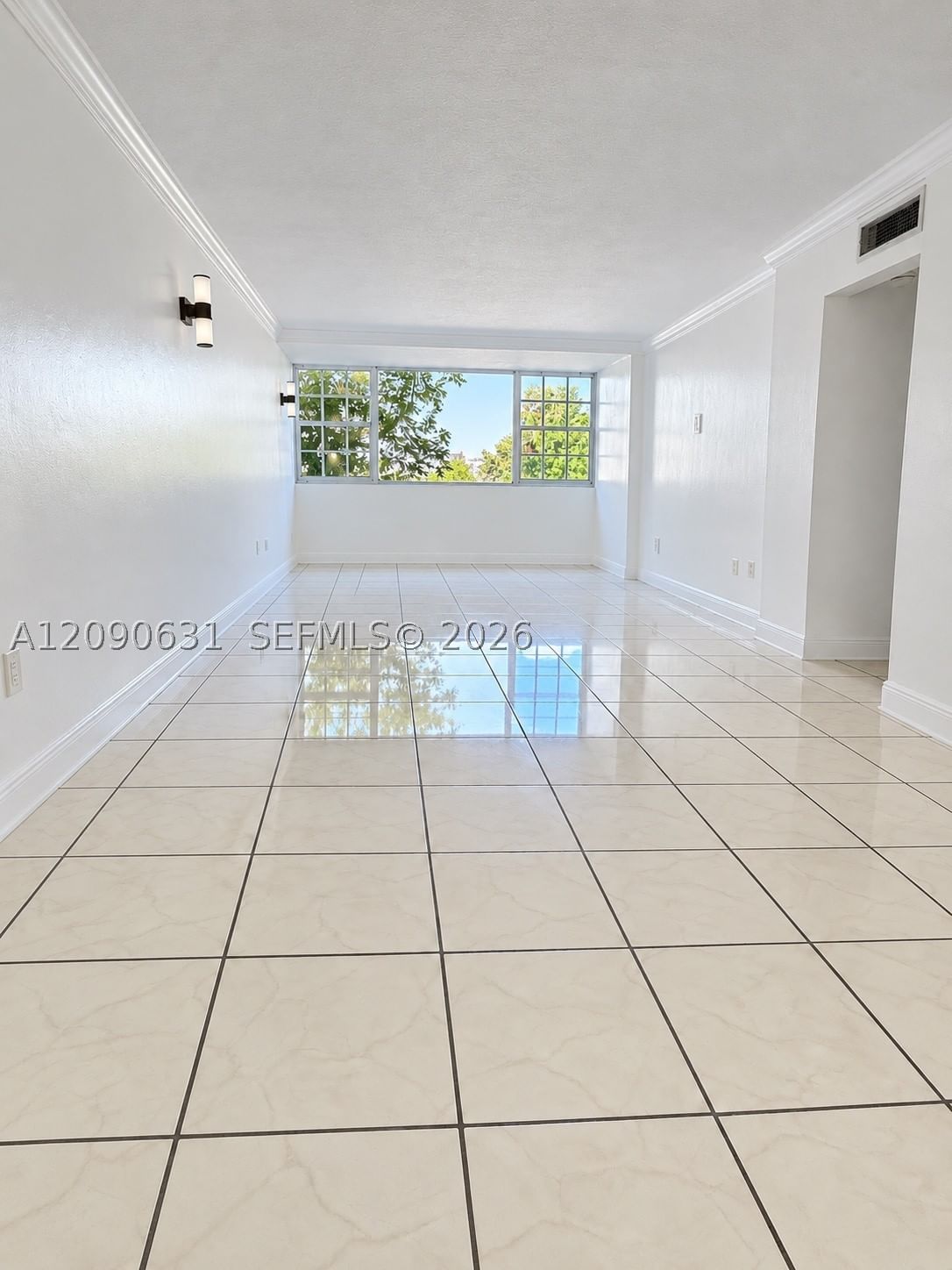 Real estate property located at 816 87th Ave #203, Miami-dade, Pinebark Condo No 1, Miami, FL
