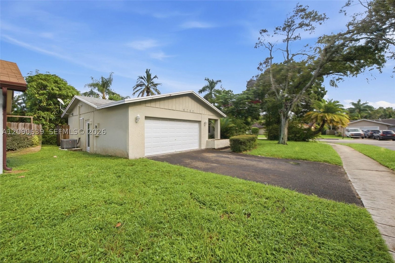 Real estate property located at 6700 22nd Ter, Broward, Palm Aire Village 3rd Sec, Fort Lauderdale, FL