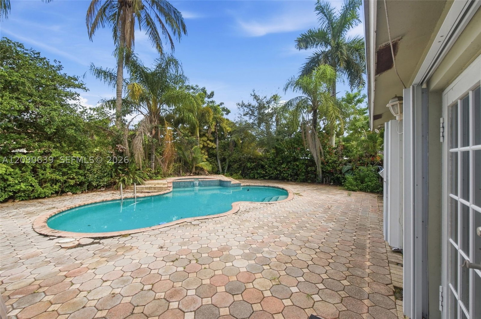 Real estate property located at 6700 22nd Ter, Broward, Palm Aire Village 3rd Sec, Fort Lauderdale, FL