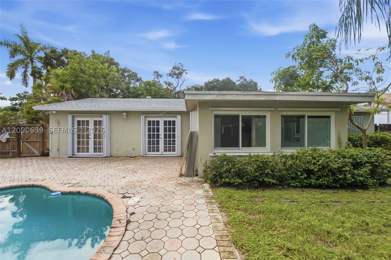 Real estate property located at 6700 22nd Ter, Broward, Palm Aire Village 3rd Sec, Fort Lauderdale, FL