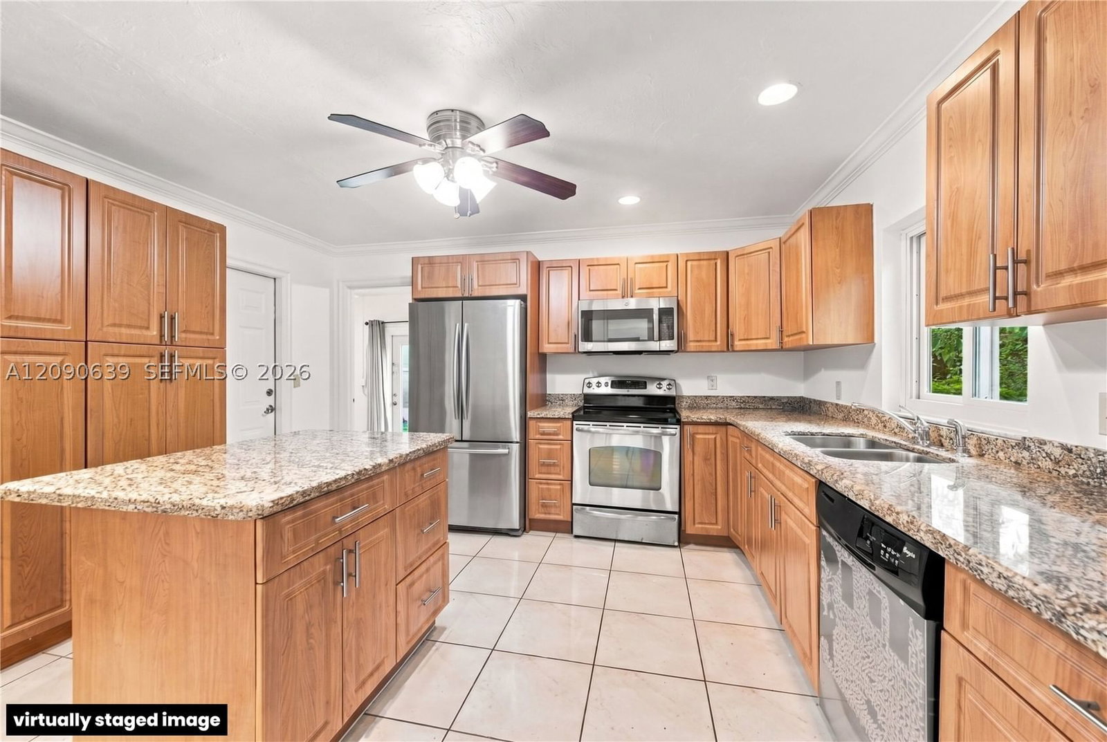 Real estate property located at 6700 22nd Ter, Broward, Palm Aire Village 3rd Sec, Fort Lauderdale, FL