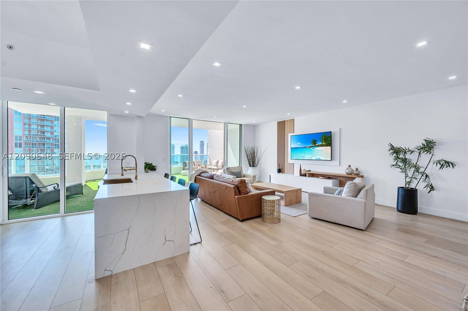 Real estate property located at 3330 190th St UPH11, Miami-dade, Aventura Marina Condo Num, Aventura, FL