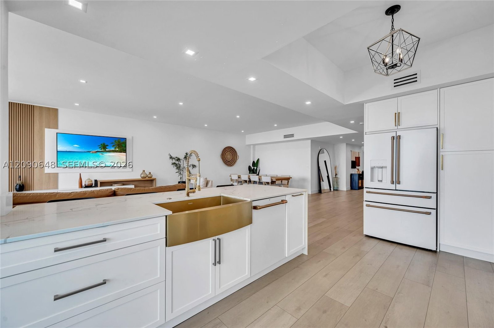 Real estate property located at 3330 190th St UPH11, Miami-dade, Aventura Marina Condo Num, Aventura, FL