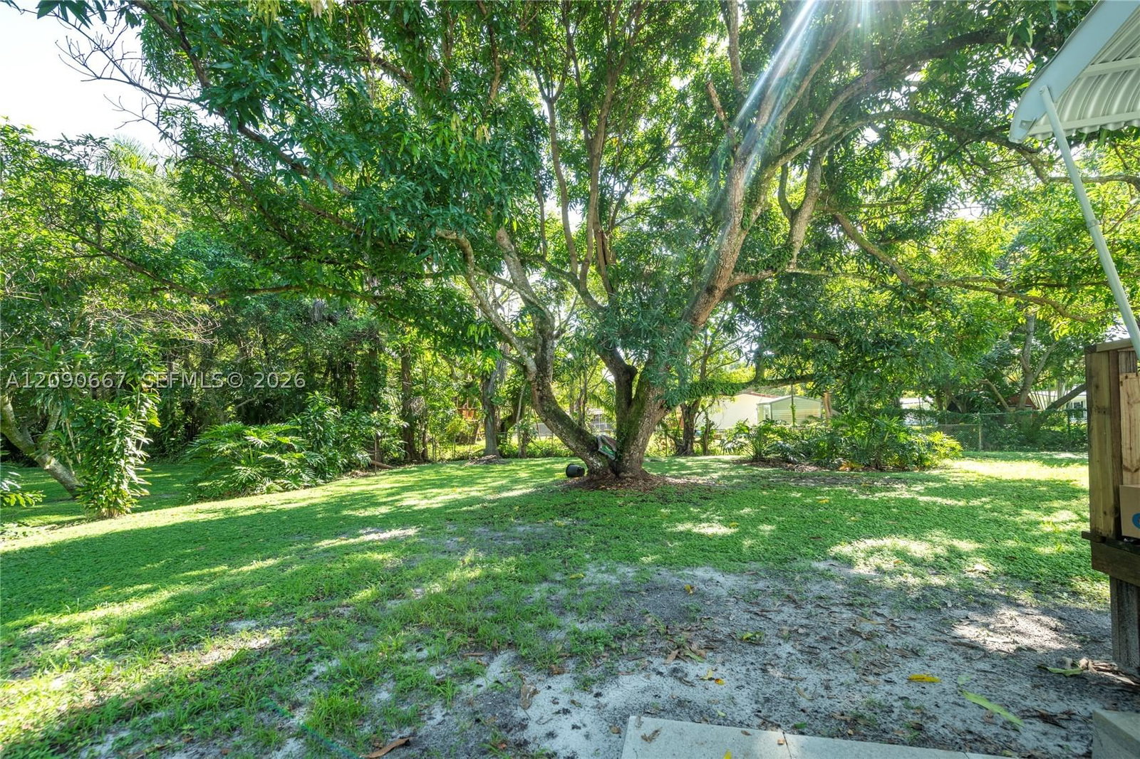Real estate property located at 20 Hibiscus Ct, Broward, Plantation Second Sec Ame, Plantation, FL
