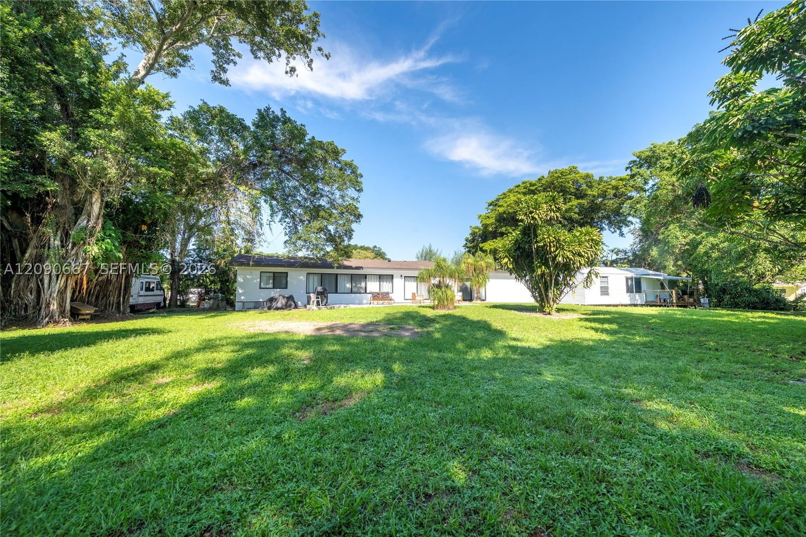 Real estate property located at 20 Hibiscus Ct, Broward, Plantation Second Sec Ame, Plantation, FL