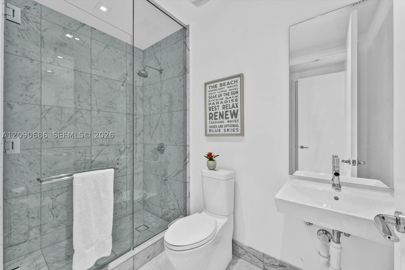 Real estate property located at 16901 Collins Ave #803, Miami-dade, Jade Signature Condo, Sunny Isles Beach, FL