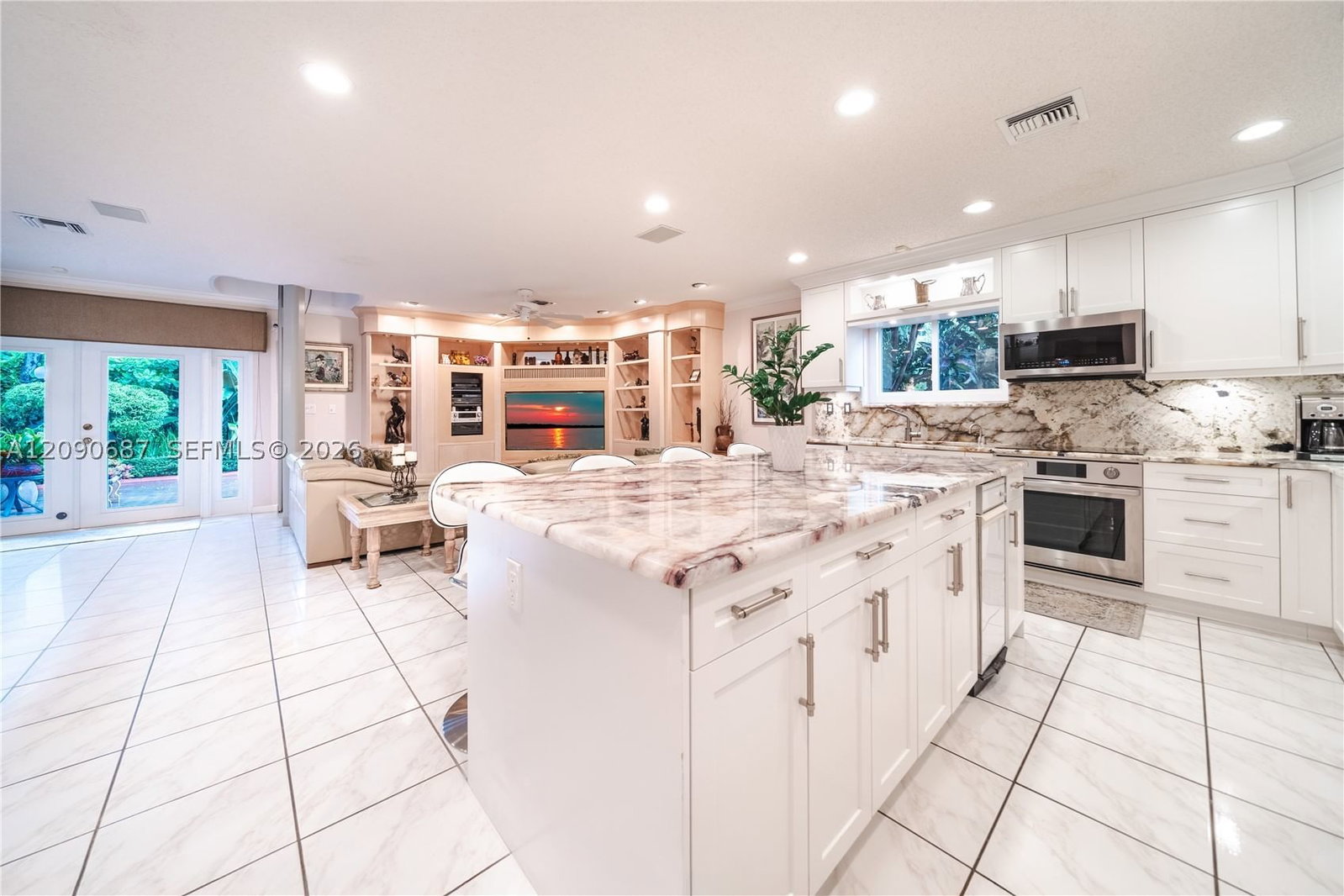 Real estate property located at 15935 82nd Ct, Miami-dade, Graham West, Miami Lakes, FL