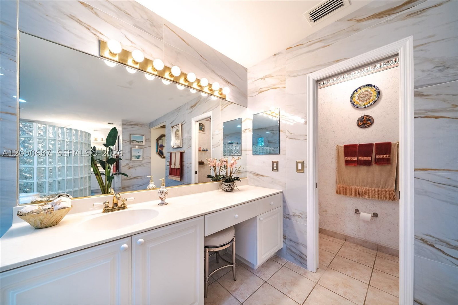 Real estate property located at 15935 82nd Ct, Miami-dade, Graham West, Miami Lakes, FL