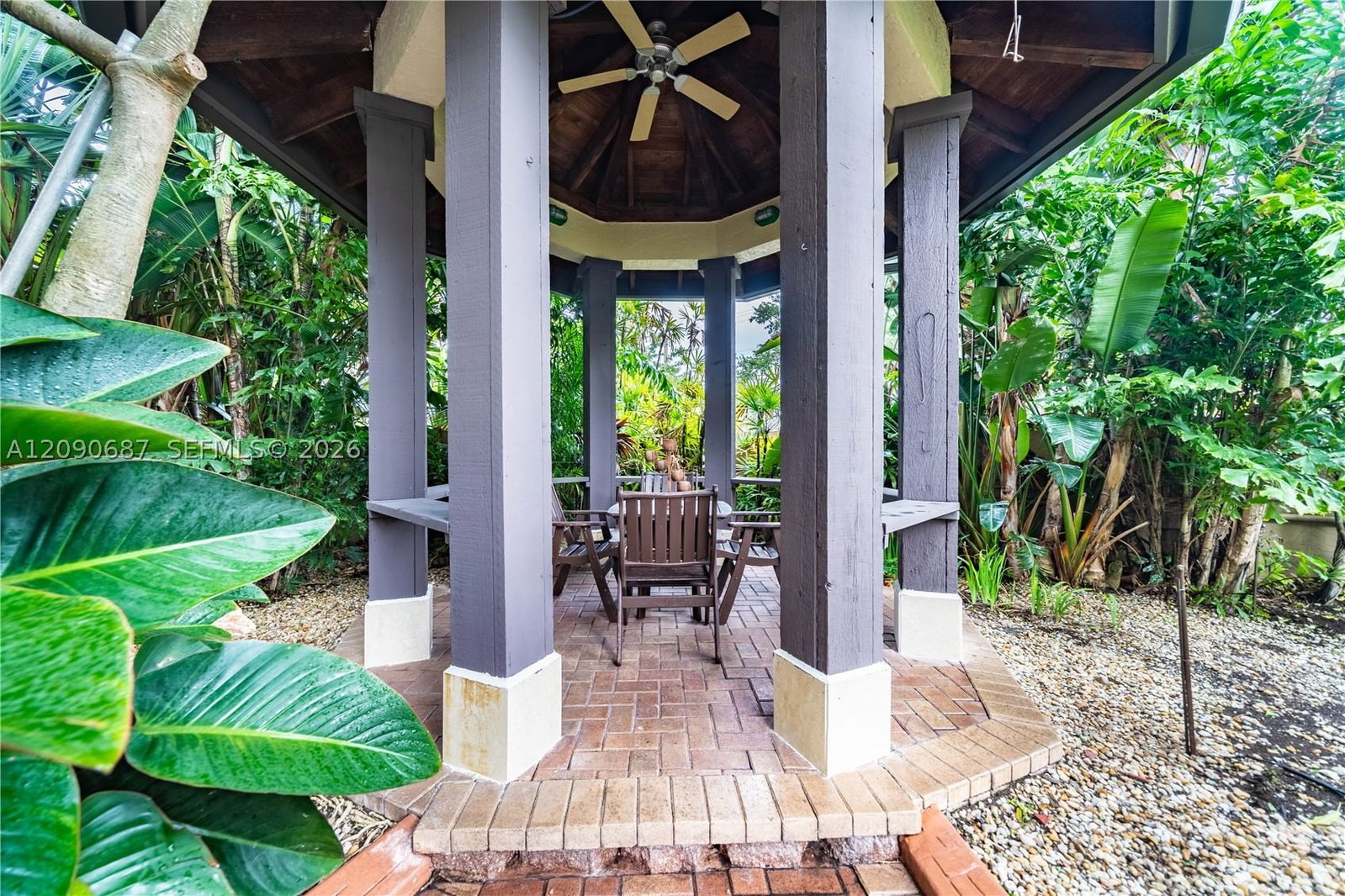 Real estate property located at 15935 82nd Ct, Miami-dade, Graham West, Miami Lakes, FL