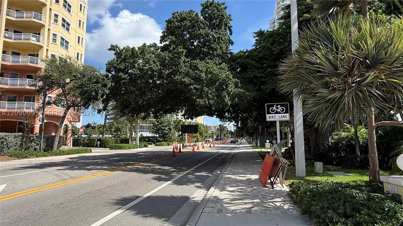 Real estate property located at 1401 Ocean Blvd #1001, Broward, Emerald Tower Condo, Pompano Beach, FL