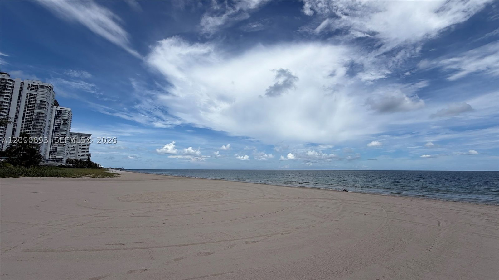 Real estate property located at 1401 Ocean Blvd #1001, Broward, Emerald Tower Condo, Pompano Beach, FL
