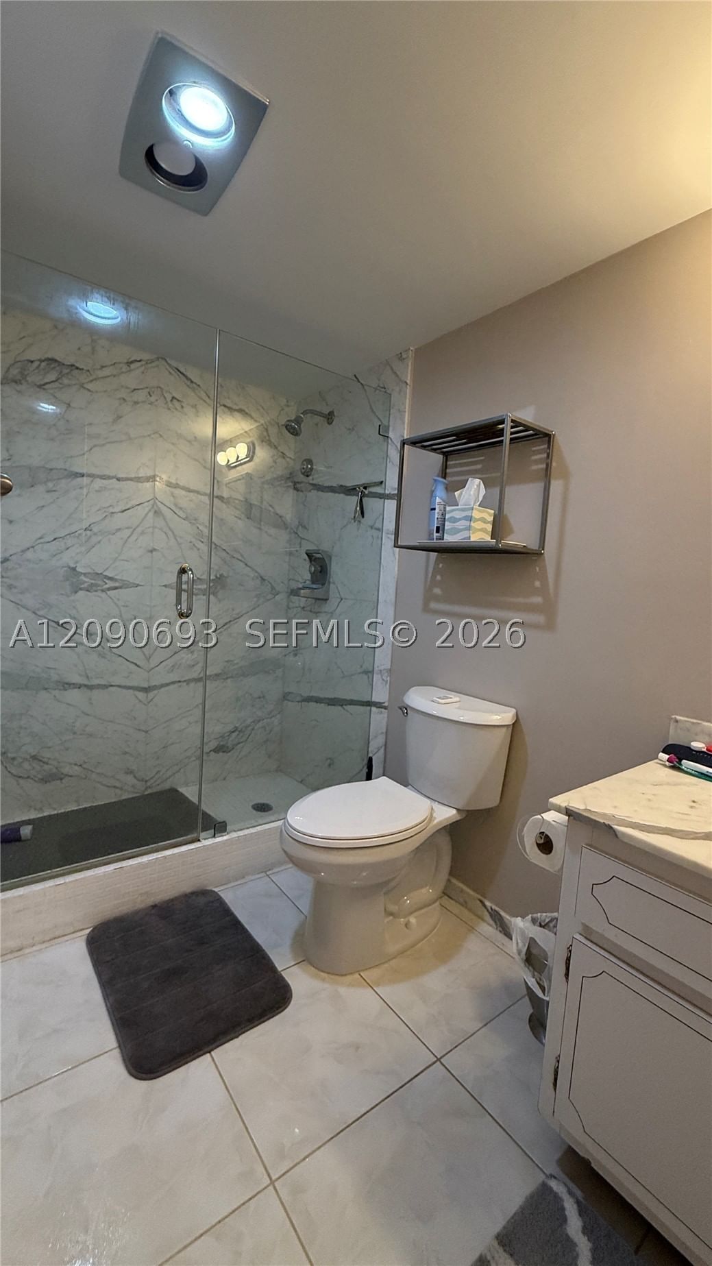 Real estate property located at 1401 Ocean Blvd #1001, Broward, Emerald Tower Condo, Pompano Beach, FL