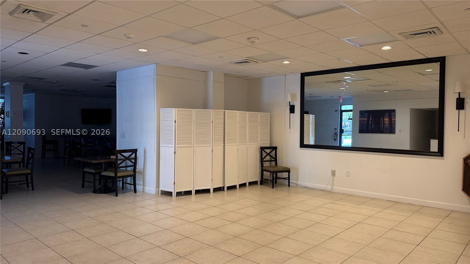Real estate property located at 1401 Ocean Blvd #1001, Broward, Emerald Tower Condo, Pompano Beach, FL