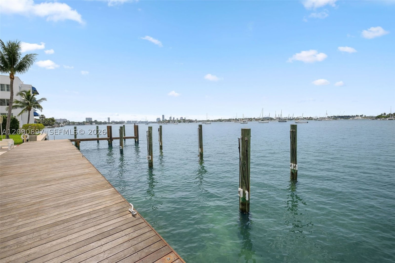 Real estate property located at 1130 Venetian Way #1D, Miami-dade, Sandpiper Villas Co-op, Miami, FL
