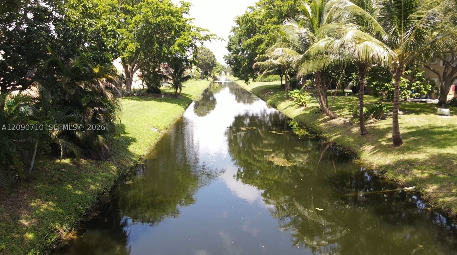 Real estate property located at 40 Pleasant Hill Ln #40, Broward, Shaker Village Phase 1, Tamarac, FL