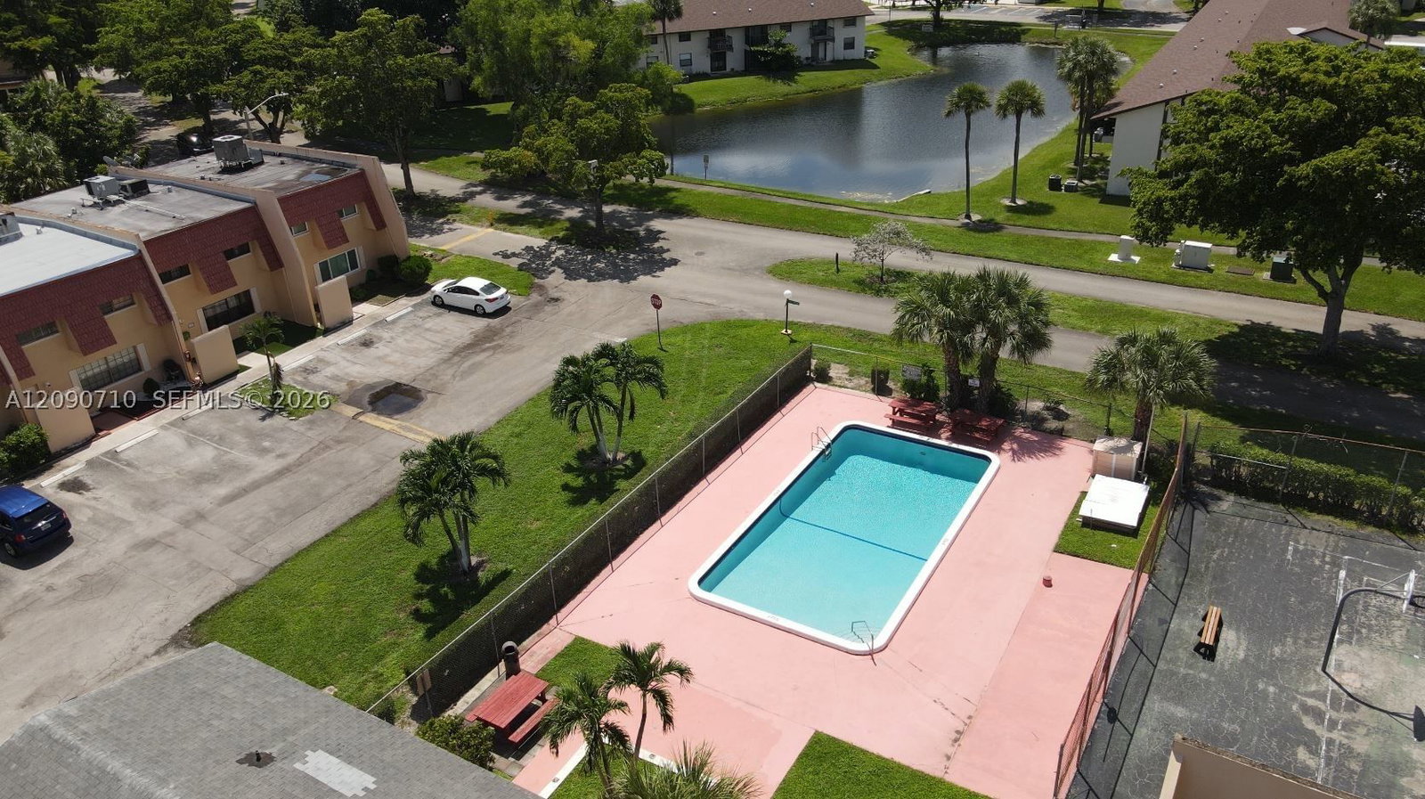 Real estate property located at 40 Pleasant Hill Ln #40, Broward, Shaker Village Phase 1, Tamarac, FL